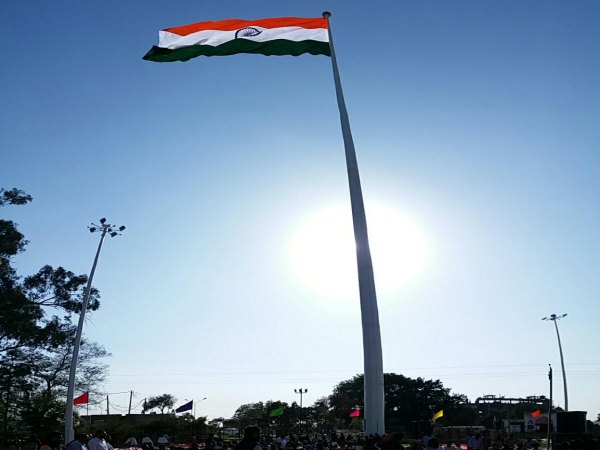 India hoists tallest tricolour at Attari