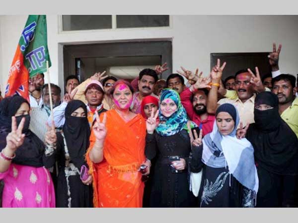 Muslim BJP supporters celebrate Muslim BJP supporters celebrate