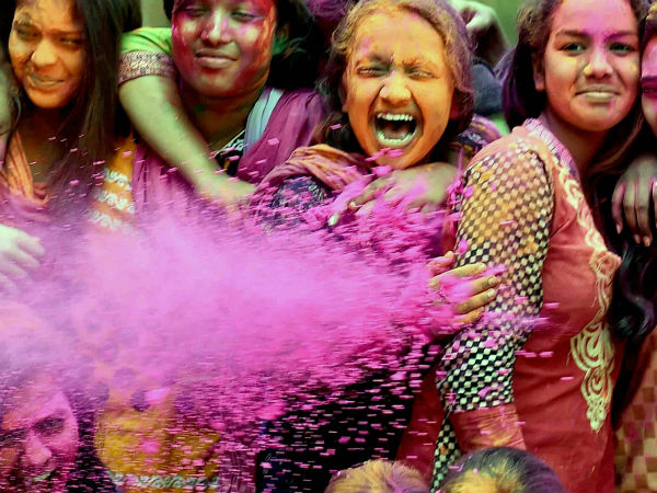 DU hostels bar girls from stepping out on Holi DU hostels bar girls from stepping out on Holi