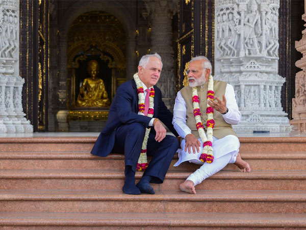 On the stairs of Akshardham