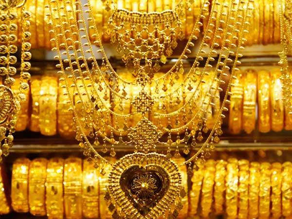 Gold futures glitter on Akshaya Tritiya Gold futures glitter on Akshaya Tritiya