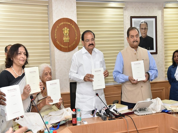 Union Minister Venkaiah Naidu launches 'Gandhi in Champaran' in New Delhi on Monday. Photo credit: @MVenkaiahNaidu/Twitter. Union Minister Venkaiah Naidu launches 'Gandhi in Champaran' in New Delhi on Monday. Photo credit: @MVenkaiahNaidu/Twitter.