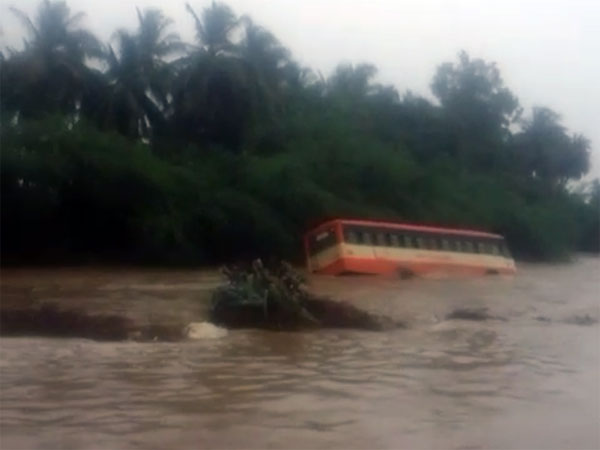 Heavy rains flood water bodies Heavy rains flood water bodies