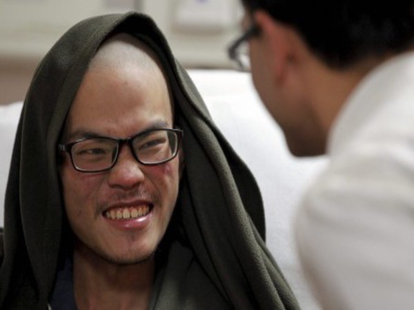 Taiwanese man Liang Sheng-yueh was rescued by the trekking officials.
