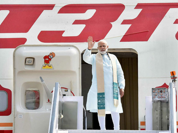 Modi arrives in Germany on first leg of four-nation tour Modi arrives in Germany on first leg of four-nation tour