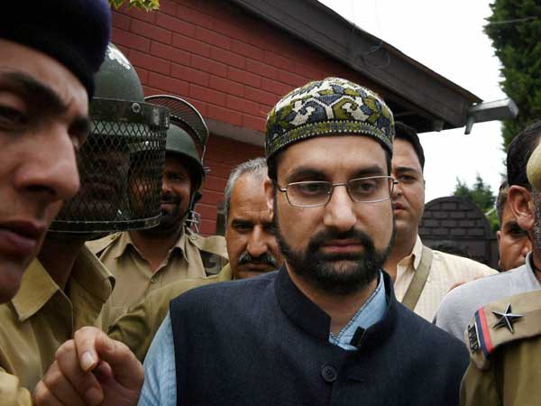 Separatist leader Mirwaiz Umar Farooq under house arrest Separatist leader Mirwaiz Umar Farooq under house arrest
