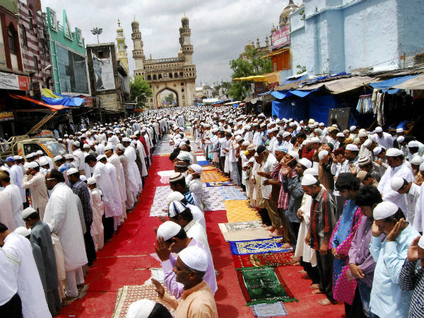 Uttar Pradesh: Dalit man threatens to convert to Islam (Representative image) Uttar Pradesh: Dalit man threatens to convert to Islam (Representative image)