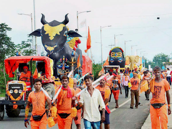 Muslims take part in Kanwar Yatra from UP village to Baba Dham in Jharkhand (Representative image) Muslims take part in Kanwar Yatra from UP village to Baba Dham in Jharkhand (Representative image)