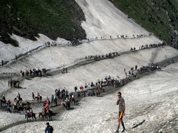 Amarnath Yatra: Over 2,600 pilgrims leave for shrine Amarnath Yatra: Over 2,600 pilgrims leave for shrine