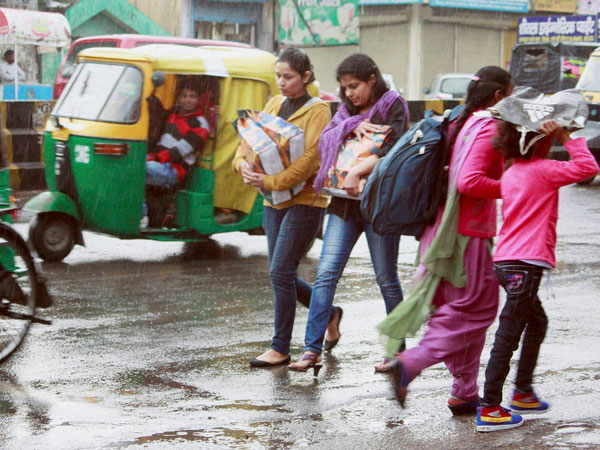 Weather: July 26 forecast, Bengaluru to witness isolated showers Weather: July 26 forecast, Bengaluru to witness isolated showers