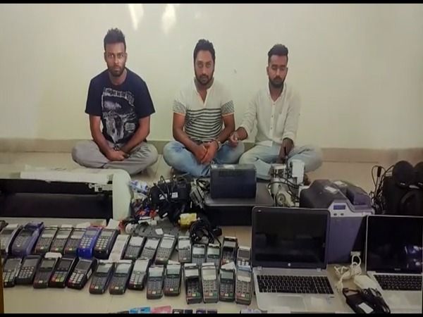 The arrested gang The arrested gang