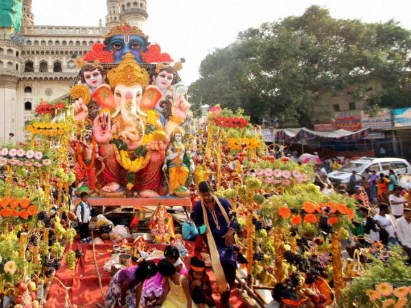 Let lord Ganesh fill your home with prosperity and fortune