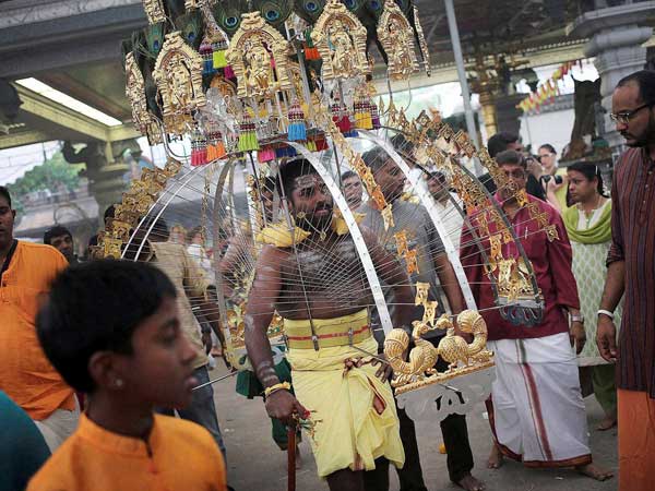 Oldest Hindu temple of Singapore is under investigation: report Oldest Hindu temple of Singapore is under investigation: report