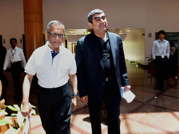 N R Narayana Murthy and Vishal Sikka N R Narayana Murthy and Vishal Sikka