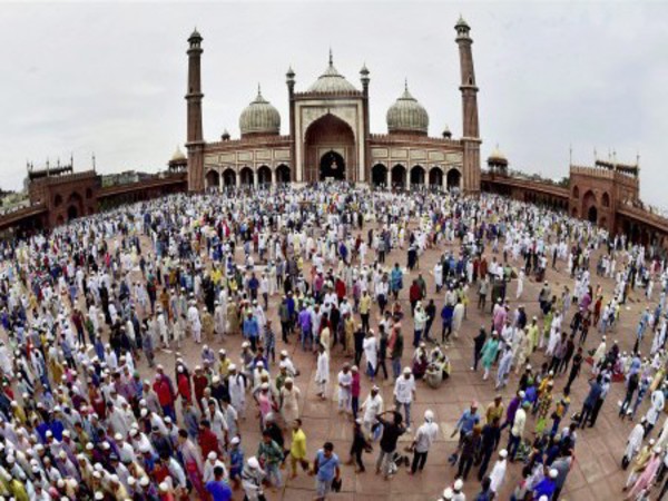 Prayers at Jama Masjid