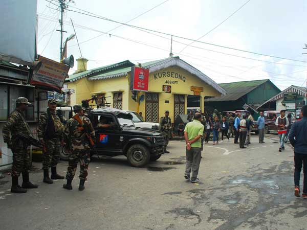 Darjeeling Hills closed: Gurung vows to restrict movement of cats, dogs too Darjeeling Hills closed: Gurung vows to restrict movement of cats, dogs too