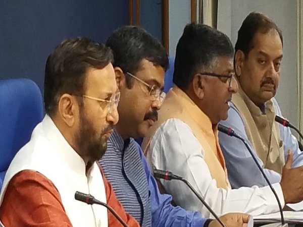 Javadekar at cabinet meeting