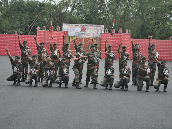 Stunning display of Khukri Dance
