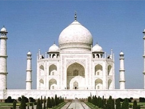 Is Taj Mahal a temple?
