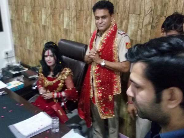 'Godwoman' Radhe Maa occupies SHO chair in Delhi, cops in trouble 'Godwoman' Radhe Maa occupies SHO chair in Delhi, cops in trouble