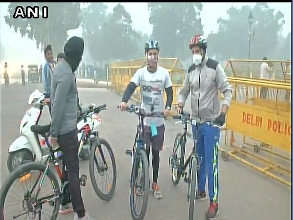 Fitness enthusiasts at Rajpath