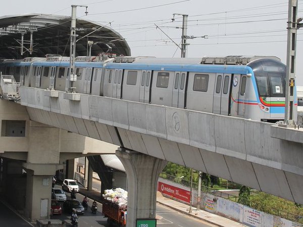 Hyderabad Metro Rail opens to public today, passengers elated. Courtesy: @hmrgov Hyderabad Metro Rail opens to public today, passengers elated. Courtesy: @hmrgov