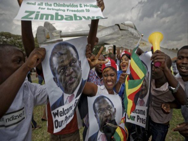 Mnangagwa sworn in as Zimbabwe president Mnangagwa sworn in as Zimbabwe president