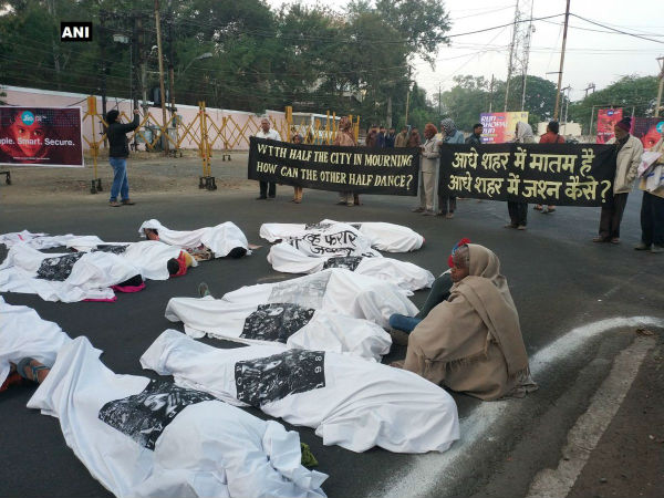 33 yrs on, Bhopal gas tragedy survivors still await adequate payout 33 yrs on, Bhopal gas tragedy survivors still await adequate payout
