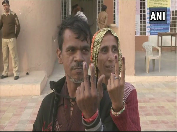 Repolling in six booths of Gujarat second phase begins Repolling in six booths of Gujarat second phase begins