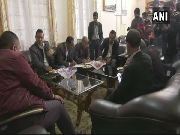 8 MLAs, including 5 from Cong, resign from Meghalaya Assembly to join NPP 8 MLAs, including 5 from Cong, resign from Meghalaya Assembly to join NPP