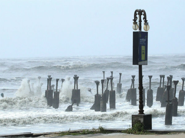 Kerala to urge Centre to declare Cyclone Ockhi as national calamity Kerala to urge Centre to declare Cyclone Ockhi as national calamity