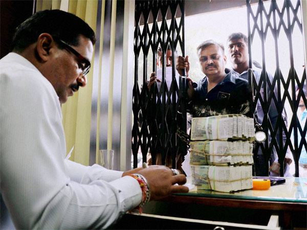 Govt of India announces new Savings Bonds Govt of India announces new Savings Bonds