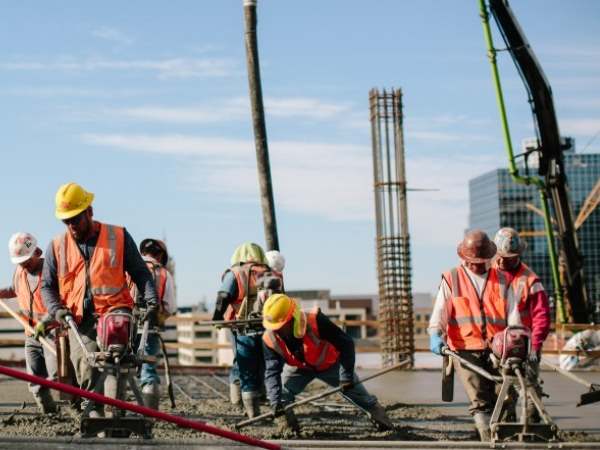 Core sector grows at 6.7% in January; Cement, refinery output zoom (Representative image) Core sector grows at 6.7% in January; Cement, refinery output zoom (Representative image)