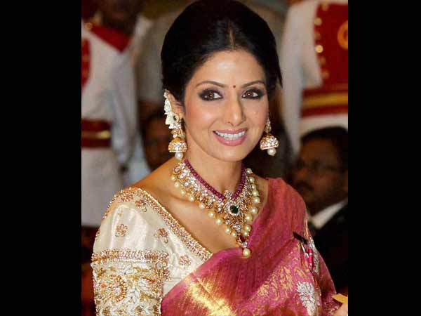 Sridevi passes away at 54: Here's how Twitter reacted Sridevi passes away at 54: Here's how Twitter reacted