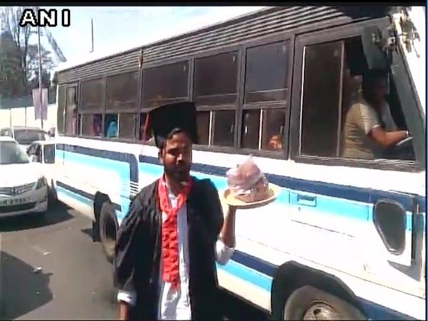 Students mock Modi