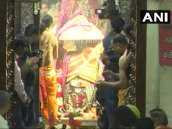 How do people honour the festival?