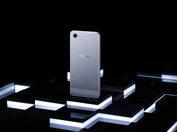 OPPO F7: First Impressions Of The New “Selfie Expert”, At A Price Of Rs. 21,990! OPPO F7: First Impressions Of The New “Selfie Expert”, At A Price Of Rs. 21,990!