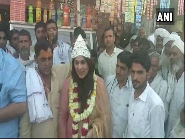 Shanaz Khan Shanaz Khan