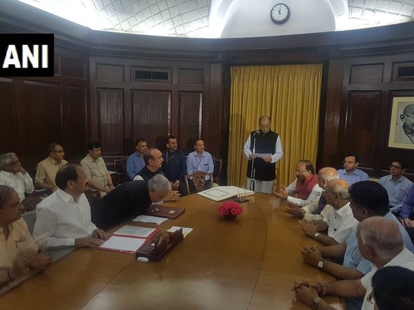 Jaitley taking oath
