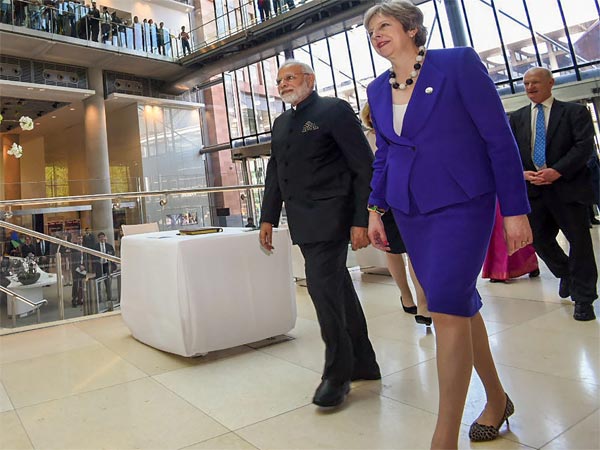 Prime Minister Narendra Modi with British Prime Minister Theresa May Prime Minister Narendra Modi with British Prime Minister Theresa May