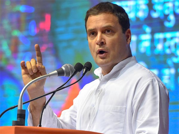 Rahul Gandhi attacks Modi for calling Bengaluru centre of urban decay Rahul Gandhi attacks Modi for calling Bengaluru centre of urban decay