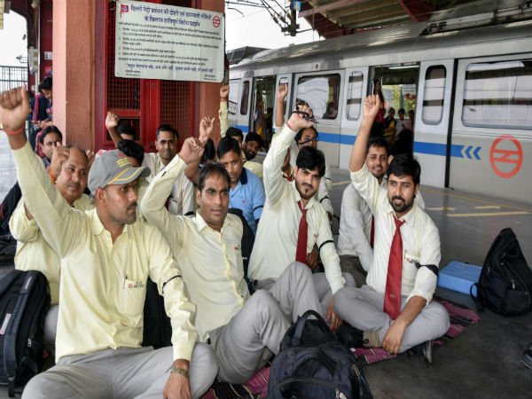 Delhi HC restrains DMRC employees from going on strike tomorrow Delhi HC restrains DMRC employees from going on strike tomorrow