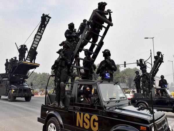 NSG Commandos during a rehearsal in New Delhi. PTI file photo NSG Commandos during a rehearsal in New Delhi. PTI file photo