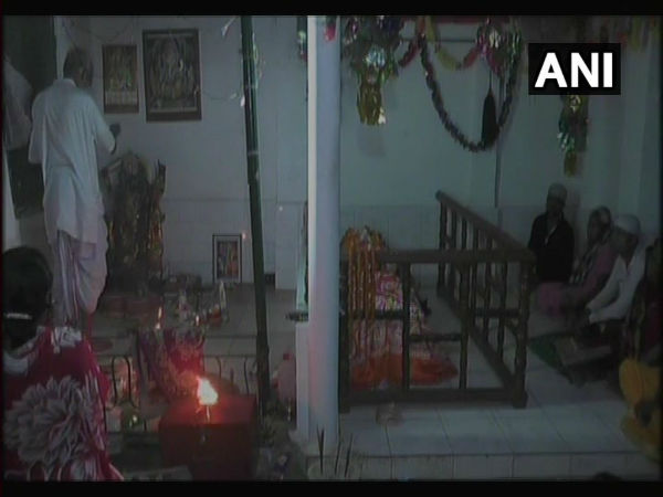 temple shrine temple shrine