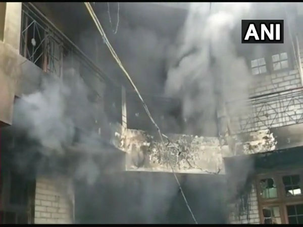 5 Dead, Several Feared Trapped