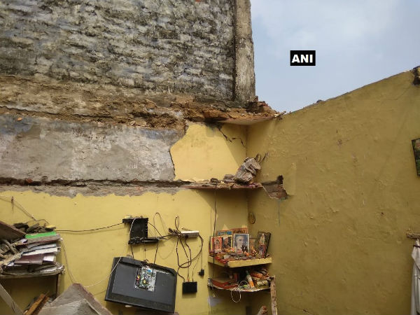 Couple dies after roof of Dwarka house collapses Couple dies after roof of Dwarka house collapses