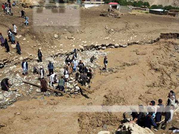 Afghanistan: Dilapidated dam crumbles, ten dead Afghanistan: Dilapidated dam crumbles, ten dead