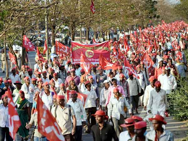 Maharashtra: Notice to All India Kisan Sabha to not support Swabhimani Shetkari Sangathna Maharashtra: Notice to All India Kisan Sabha to not support Swabhimani Shetkari Sangathna