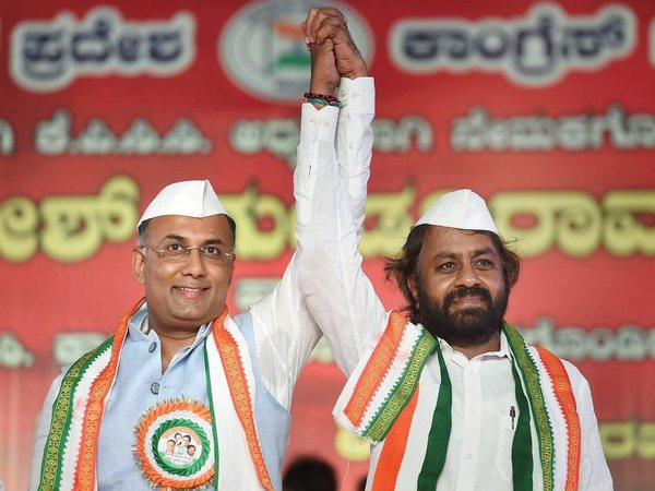 Dinesh Gundu Rao (L) and Eshwar Khandare