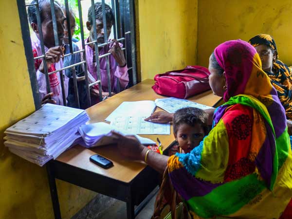 Former president Fakhruddin Ali’s family members not on Assam NRC list Former president Fakhruddin Ali’s family members not on Assam NRC list
